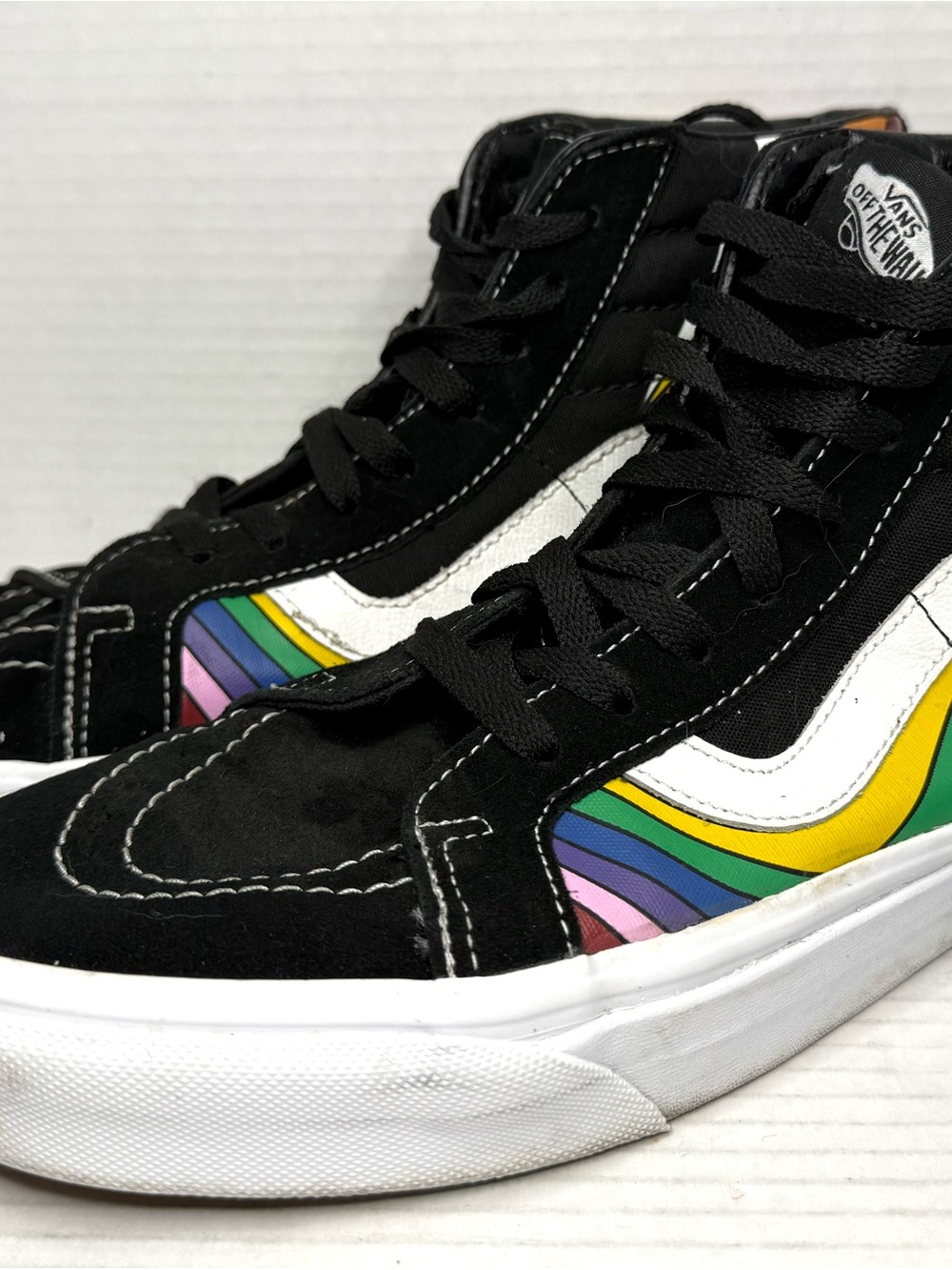 Vans High-Top Sneakers in Black with Rainbow pride Stripes women 11/mens 9.5